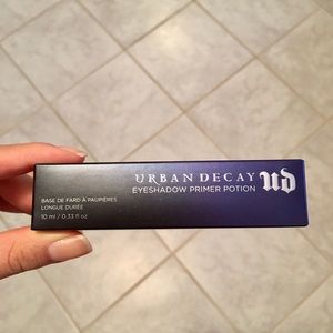 Urban Decay Eyeshadow Primer Potion